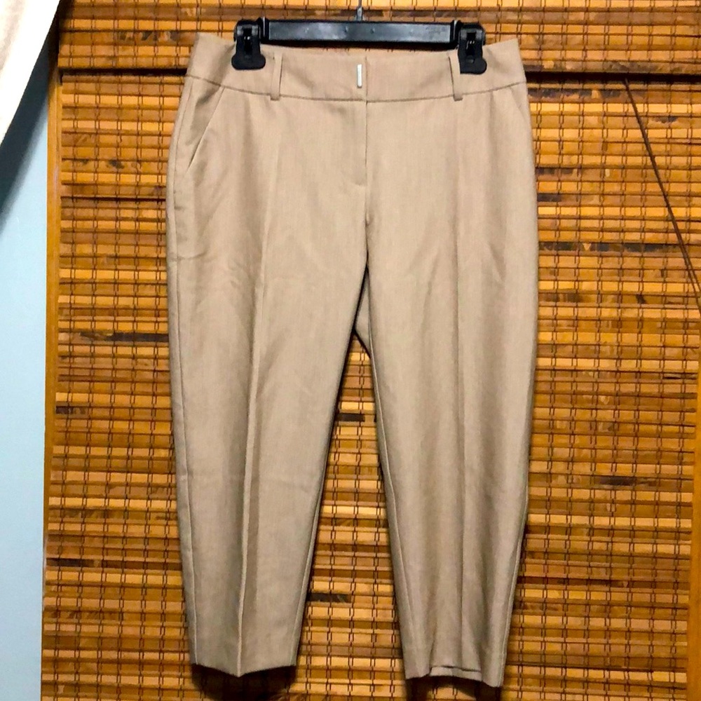 NWOT Apt 9 Capri Mid Rise 6 Petite Capris